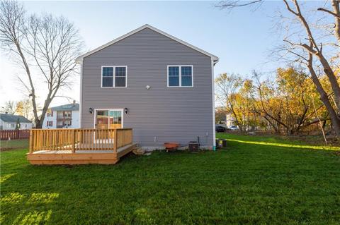 80 Dewey St, Woonsocket, RI 02895 photo 35