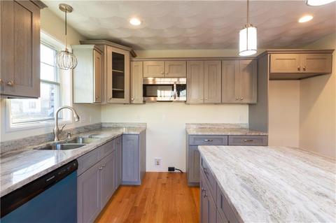 80 Dewey St, Woonsocket, RI 02895 photo 15