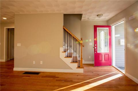 80 Dewey St, Woonsocket, RI 02895 photo 4