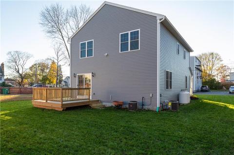 80 Dewey St, Woonsocket, RI 02895 photo 34