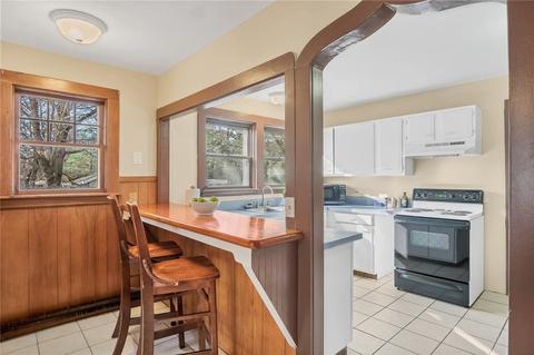 319 Nooseneck Hill Rd, Exeter, RI 02822 photo 17