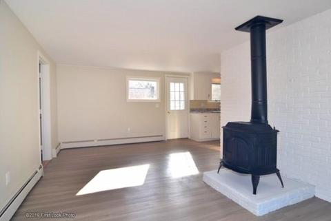 52 Dixie Ave, Warwick, RI 02889 photo 9