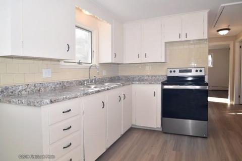 52 Dixie Ave, Warwick, RI 02889 photo 5