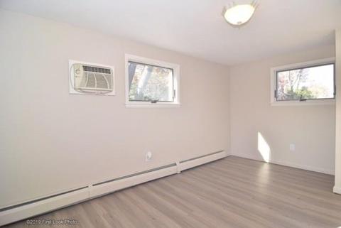 52 Dixie Ave, Warwick, RI 02889 photo 16