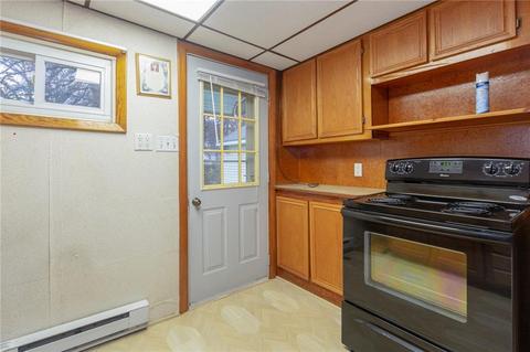 52 Brightside Ave, Warwick, RI 02889 photo 10