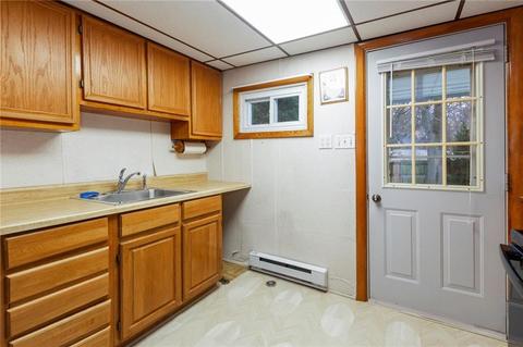 52 Brightside Ave, Warwick, RI 02889 photo 11