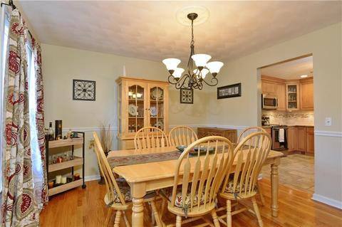 60 Cobblestone Ter, Coventry, RI 02816 photo 10