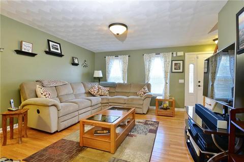 60 Cobblestone Ter, Coventry, RI 02816 photo 8