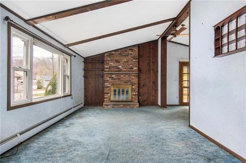7 Hunter Ter, Westerly, RI 02891 photo 3
