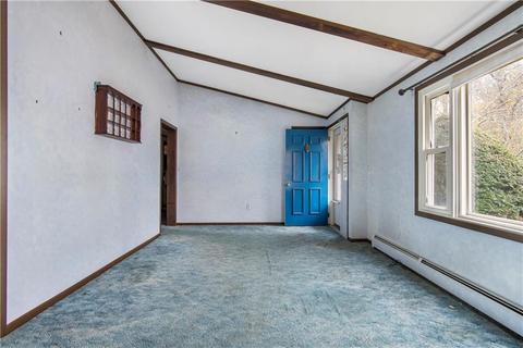 7 Hunter Ter, Westerly, RI 02891 photo 4