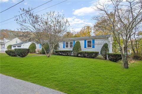 7 Hunter Ter, Westerly, RI 02891 photo 2