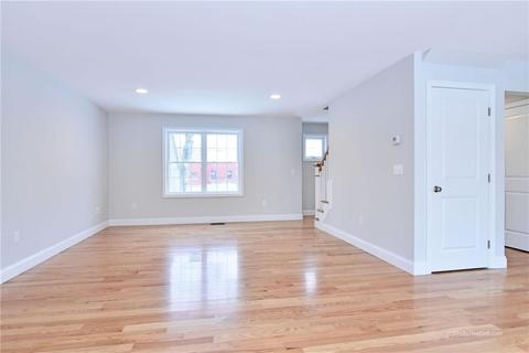 20 View Ave, Warwick, RI 02886 photo 11