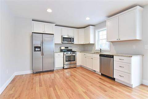 20 View Ave, Warwick, RI 02886 photo 8
