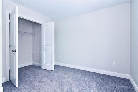 20 View Ave, Warwick, RI 02886 photo 18