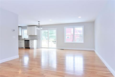 20 View Ave, Warwick, RI 02886 photo 12