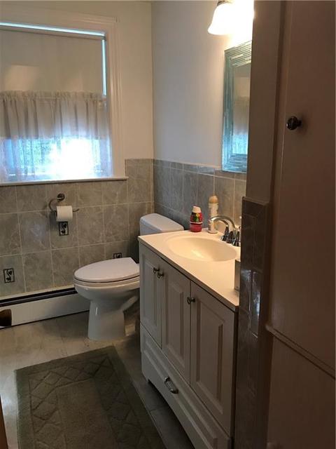 22 Glenbrook Rd, Warwick, RI 02889 photo 9