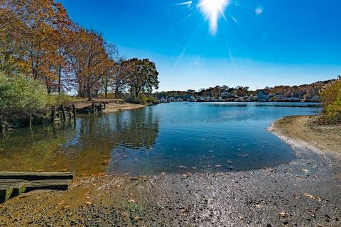 96 Dory Rd, Warwick, RI 02886 photo 2