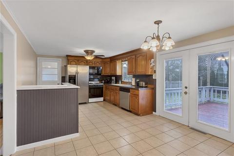 91 Park Ave, Warwick, RI 02889 photo 9