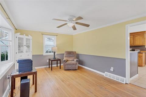 91 Park Ave, Warwick, RI 02889 photo 6
