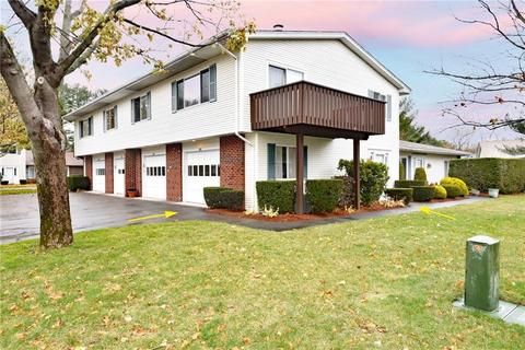 283 Chatham Cir, Warwick, RI 02886 photo 1