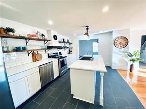 35 Bailey St, Brooklyn, CT 06234 photo 6