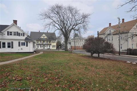 200 Grove St, Woonsocket, RI 02895 photo 30