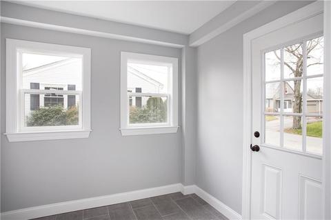 26 Waldron Ave, Warwick, RI 02888 photo 8