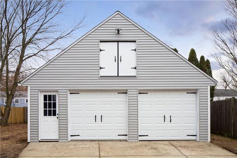 26 Waldron Ave, Warwick, RI 02888 photo 3