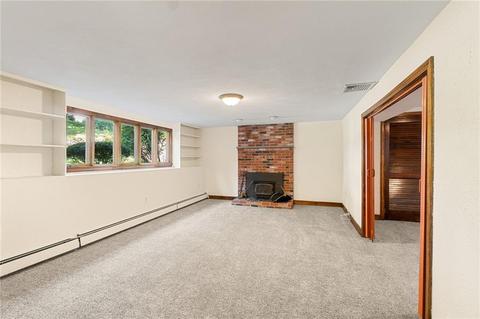 53 Castle Heights Ct, Woonsocket, RI 02895 photo 14