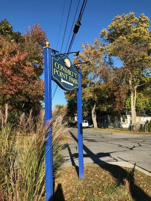 309 Point Ave, Warwick, RI 02889 photo 3