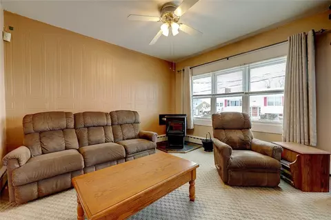 118 Estes St, Woonsocket, RI 02895 photo 9
