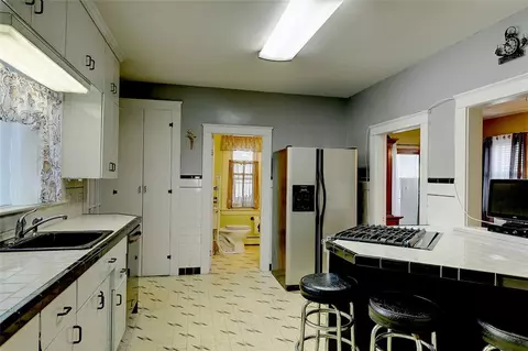 118 Estes St, Woonsocket, RI 02895 photo 11