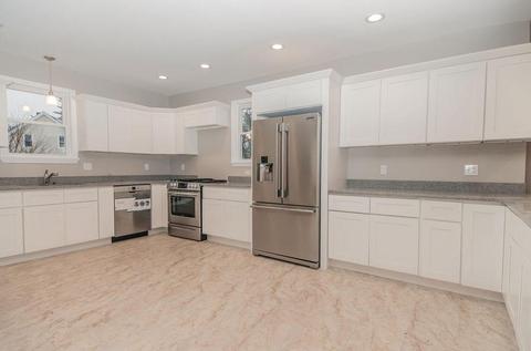 31 Pendleton St, Cranston, RI 02920 photo 5