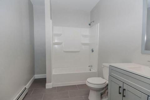 31 Pendleton St, Cranston, RI 02920 photo 10