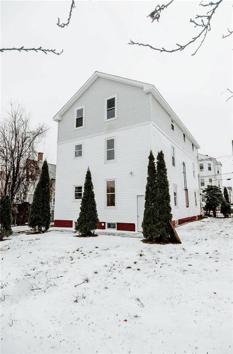 31 Pendleton St, Cranston, RI 02920 photo 23