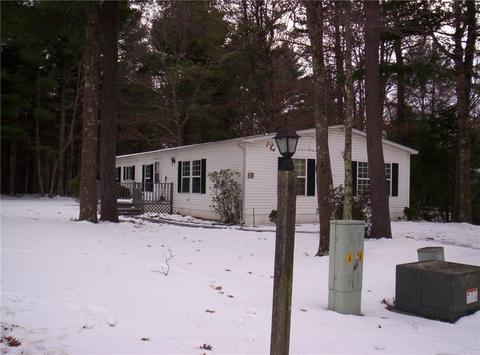 4 Sandra Cir, Coventry, RI 02816 photo 2