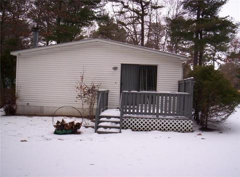 4 Sandra Cir, Coventry, RI 02816 photo 4