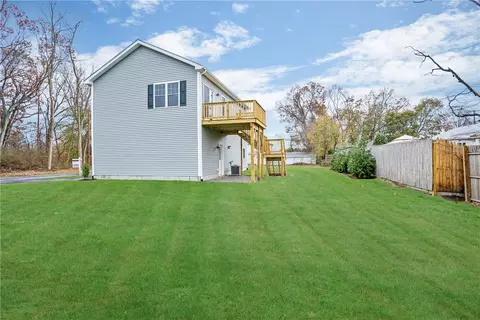 71 Cadora Ave, Warwick, RI 02886 photo 14