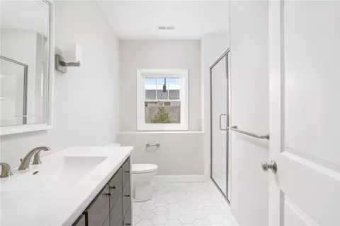71 Cadora Ave, Warwick, RI 02886 photo 12
