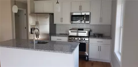 71 Cadora Ave, Warwick, RI 02886 photo 5