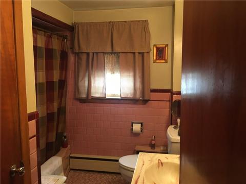 372 Potters Ave, Warwick, RI 02886 photo 11