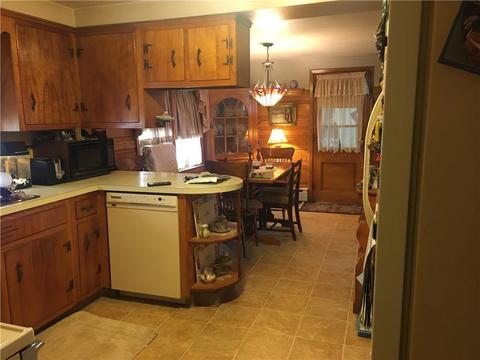 372 Potters Ave, Warwick, RI 02886 photo 6