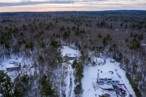 568 Eagle Peak Rd, Pascoag, RI 02859 photo 37