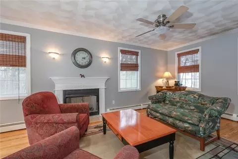 568 Eagle Peak Rd, Pascoag, RI 02859 photo 10