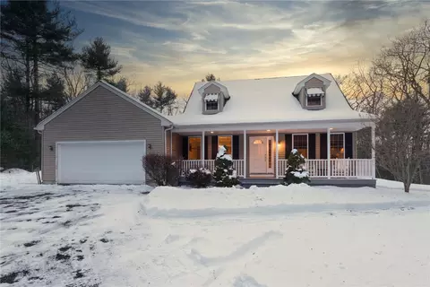 568 Eagle Peak Rd, Pascoag, RI 02859 photo 1