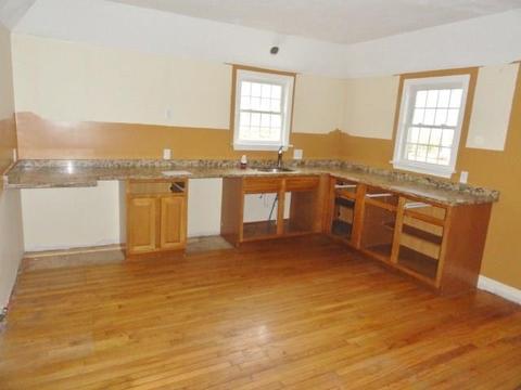 78 Bridal Ave, Warwick, RI 02886 photo 9