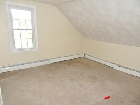 78 Bridal Ave, Warwick, RI 02886 photo 16