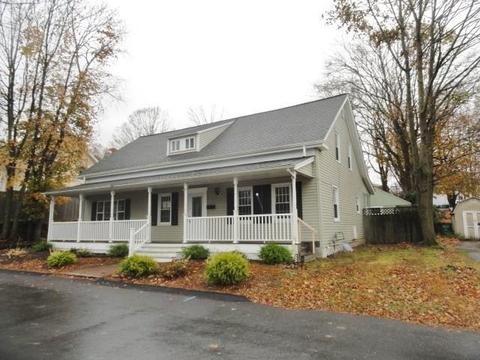 78 Bridal Ave, Warwick, RI 02886 photo 2