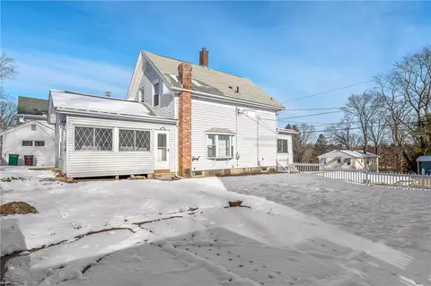 598 Third Ave, Woonsocket, RI 02895 photo 2