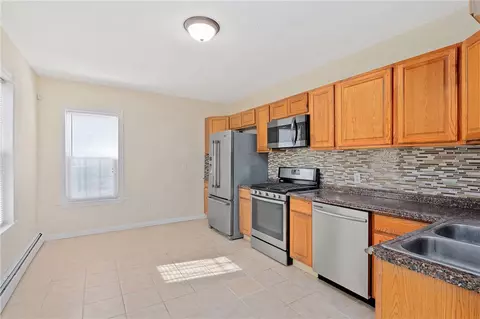 598 Third Ave, Woonsocket, RI 02895 photo 11